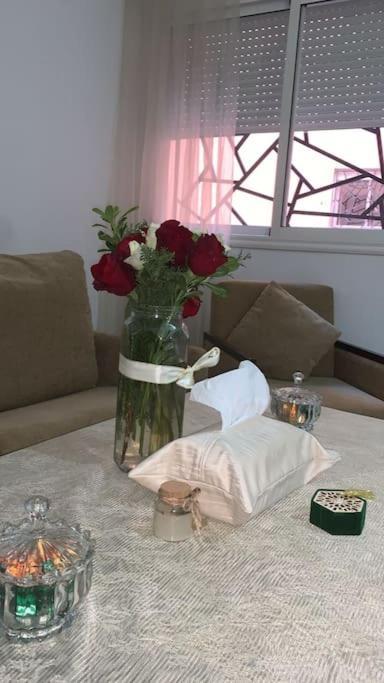 Elegant Appartement Au Coeur De Marrakech Marrakesh Exteriör bild
